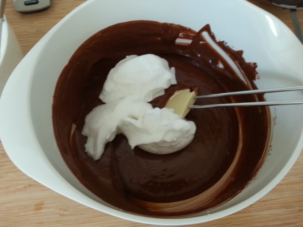 Chokoladetrøffelkage