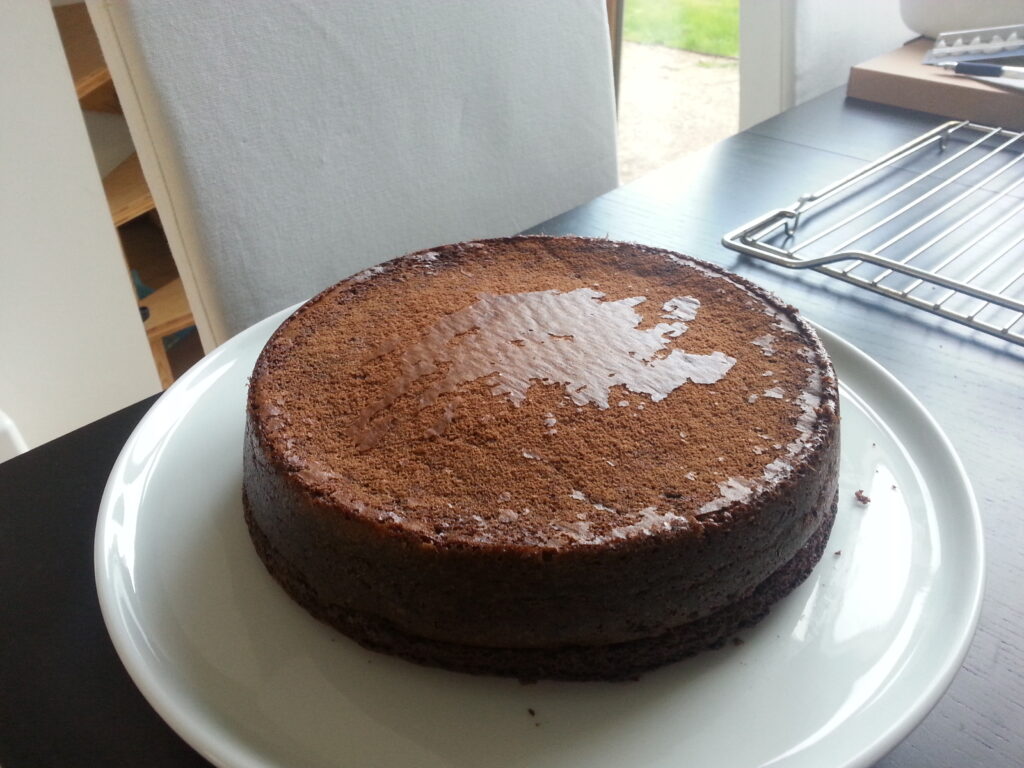 Chokoladetrøffelkage