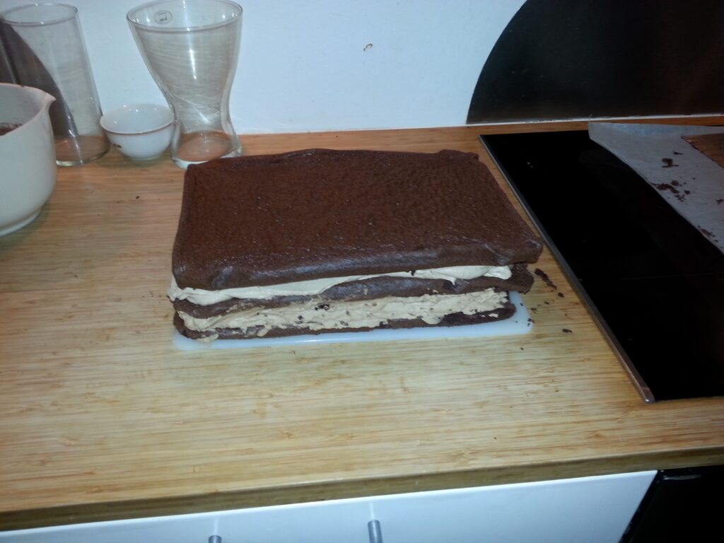 Chokolade-nougat lagkage