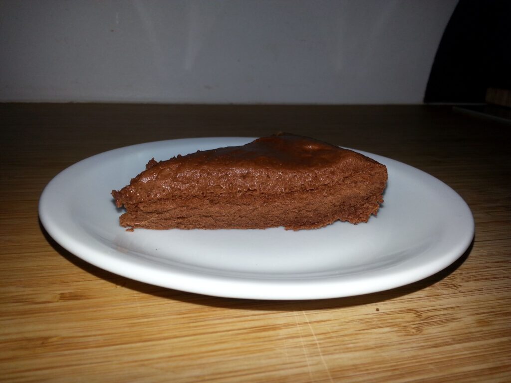 Chokolade-moussekage (uden mel)